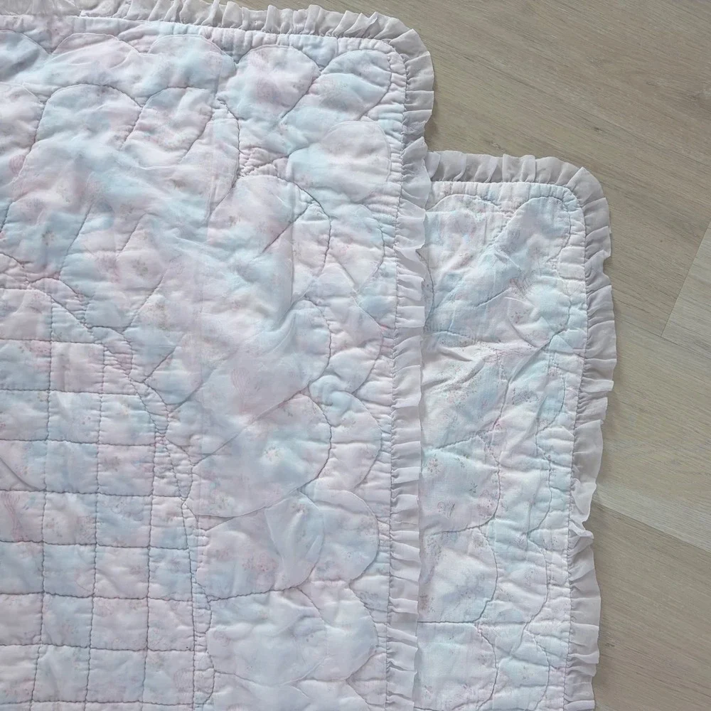 Vintage sheer Quilted Baby Blanket Pastel Floral Hot Air Balloon Ruffle 52x41
